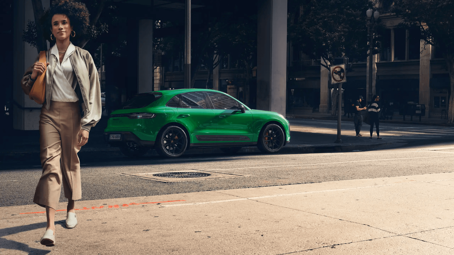 2025 Porsche Macan Design - Feature Image