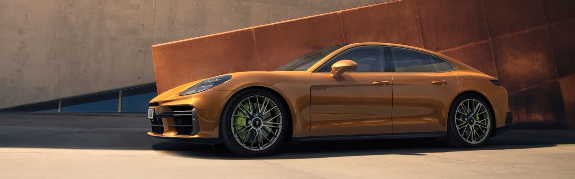 2025 Porsche Panamera 4 E-Hybrid Banner