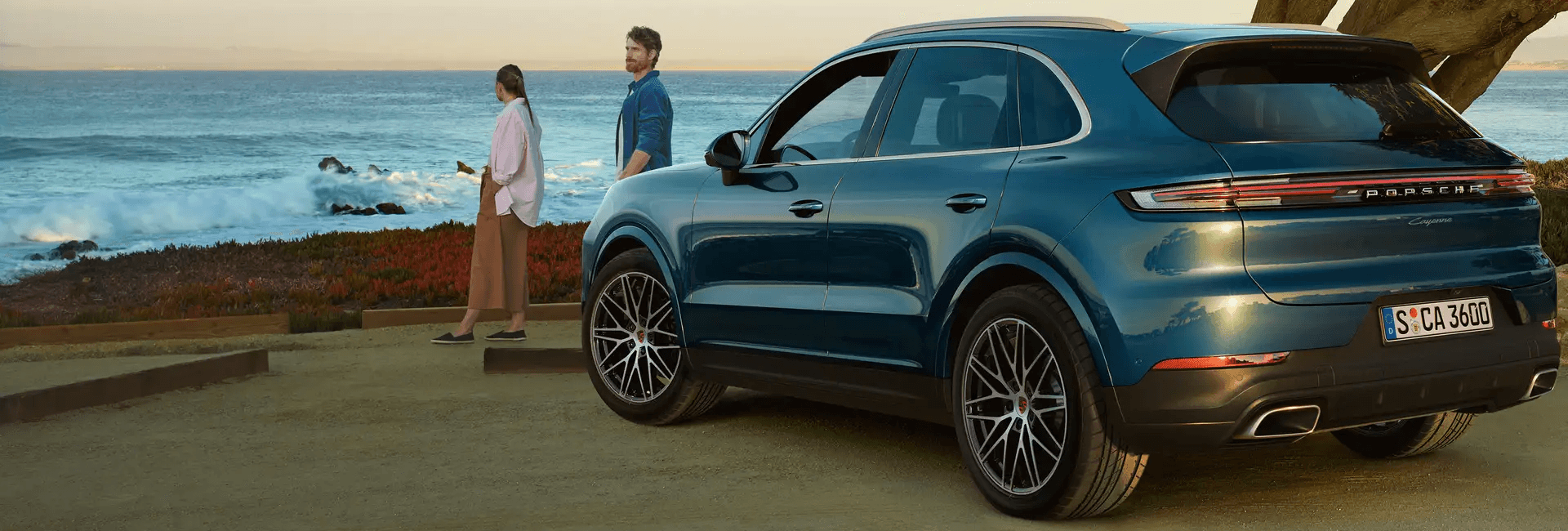 2025 Porsche Cayenne E-Hybrid Banner