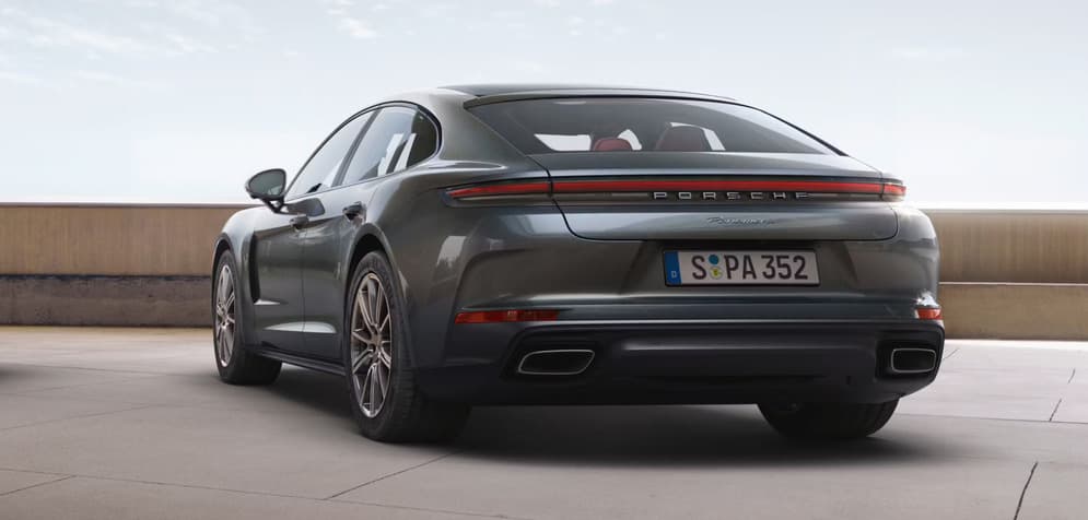 2025 Porsche Panamera Featured Image