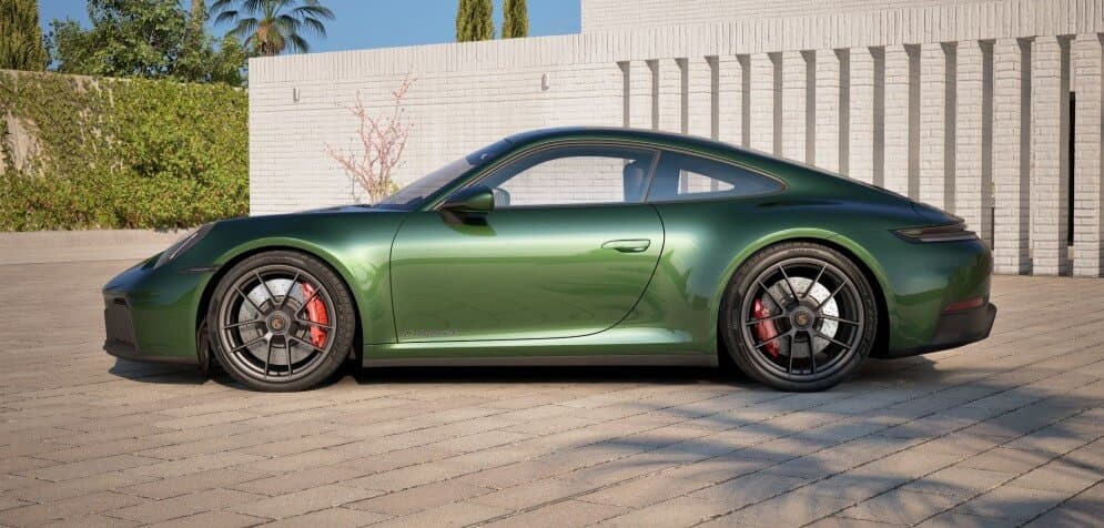 2026 Porsche 911 Carrera 4 GTS In Oak Green Metallic Neo - Feature Image